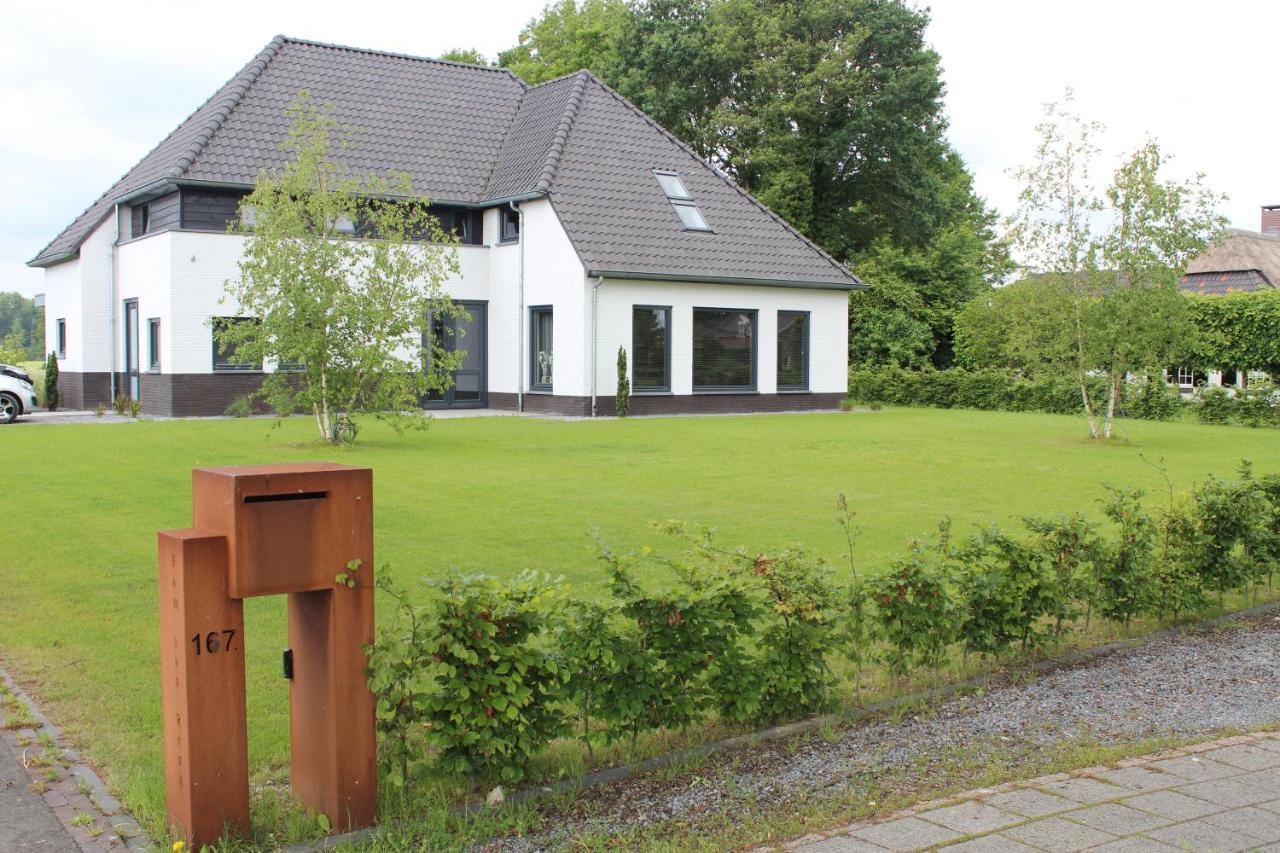 De Weije Wereld Bed & Breakfast Sint-Oedenrode Exterior photo